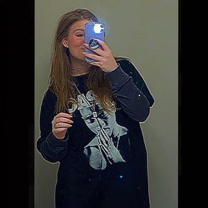 Meet your Posher, Ella